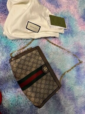 Gucci Brown GG Supreme Shoulder Bag with Green and Red Stripe
